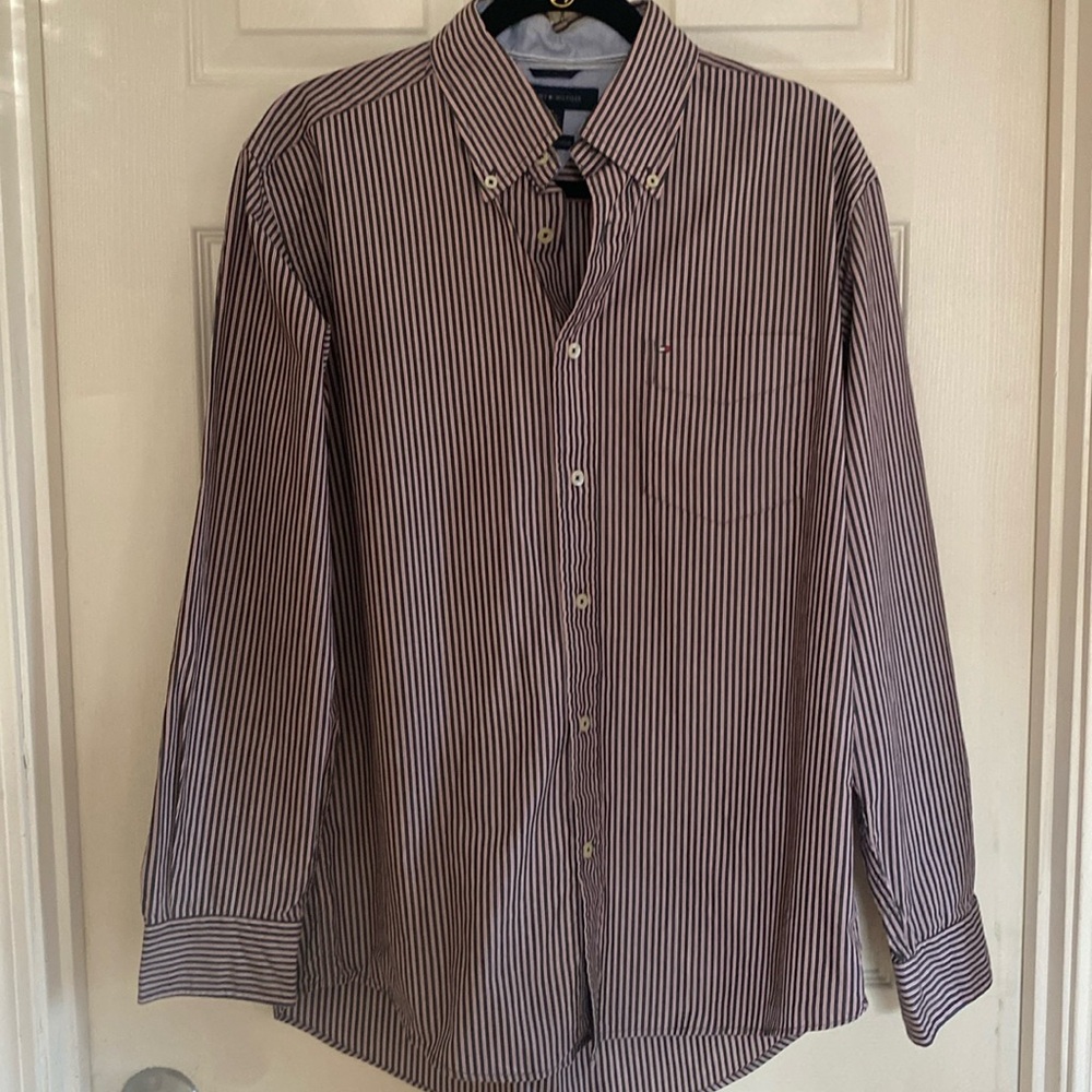 Tommy Hilfinger Men’s Long Sleeve Button Down Shirt (M)